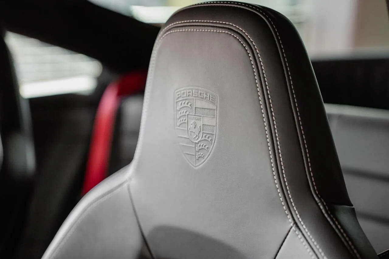 Porsche 911 2019 photo 4