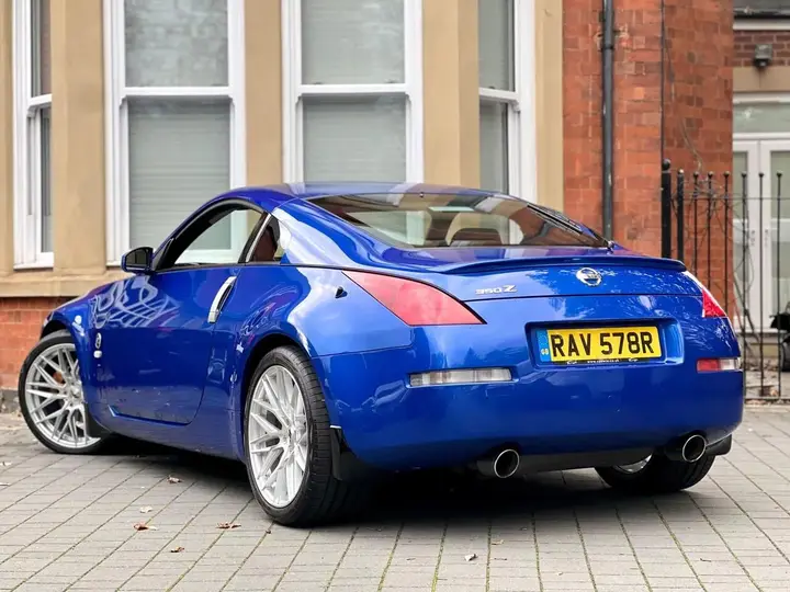 Nissan 350 Z 2005 photo 5