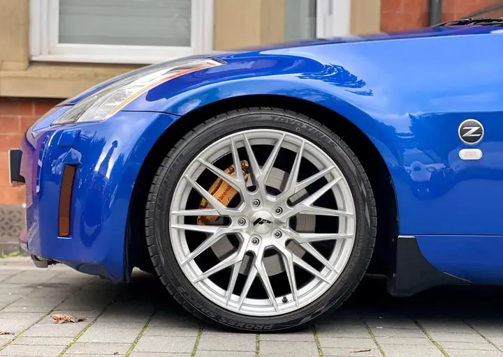 Nissan 350 Z 2005 photo 4