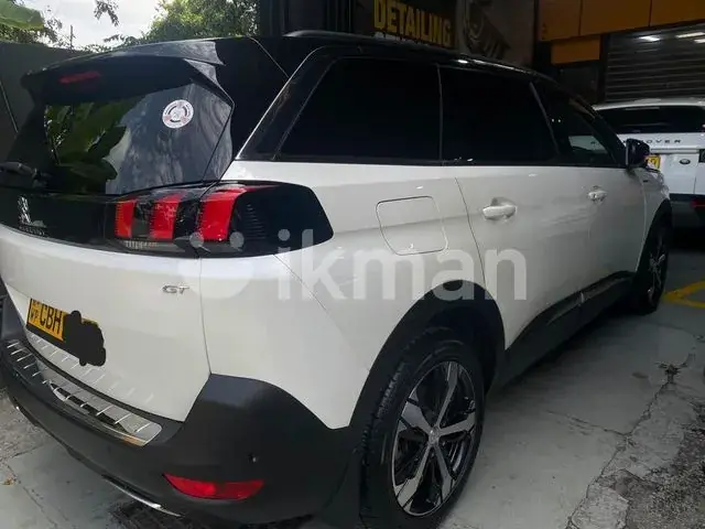 Peugeot 5008 2019 photo 2