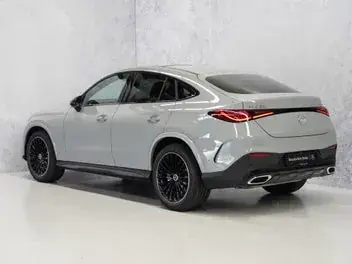 Mercedes-Benz Glc 300 2026 photo 3