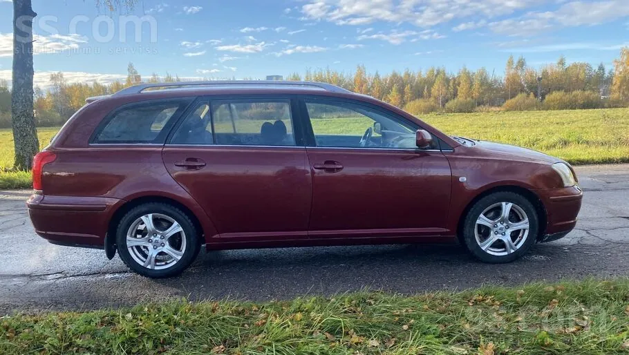 Toyota Avensis 2005 photo 3
