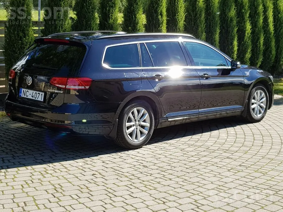 Volkswagen Passat 2017 photo 2