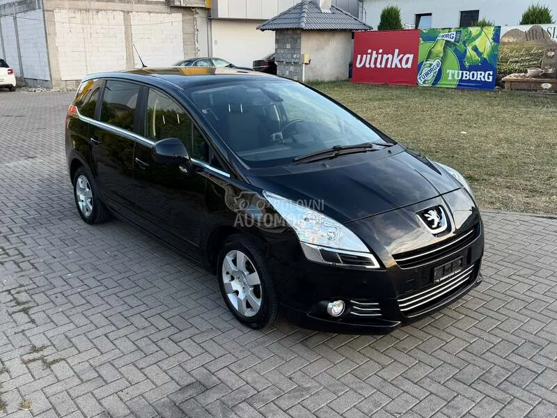 Peugeot 5008 2011 photo 4