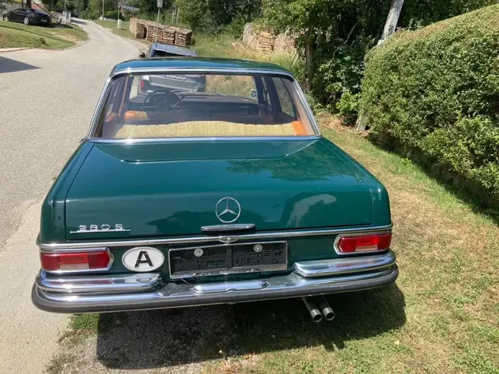 Mercedes-Benz S-Class 1968 photo 3
