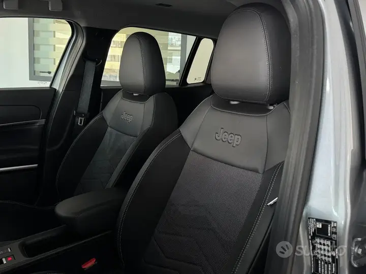 Jeep Avenger 2025 photo 4