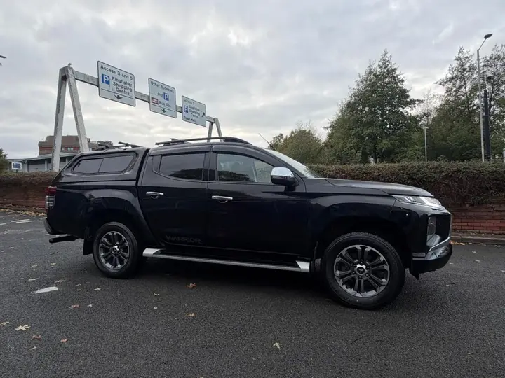 Mitsubishi L200 2020 photo 4