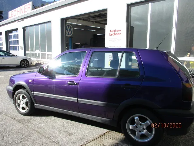 Volkswagen Golf 1997 photo 2