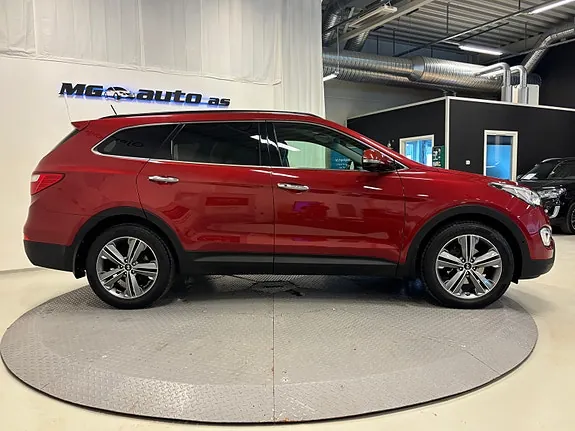 Hyundai Grand Santa Fe 2016 photo 3