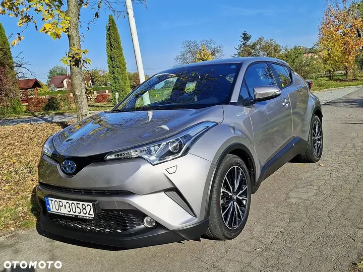 Toyota C-Hr 2019 photo 3