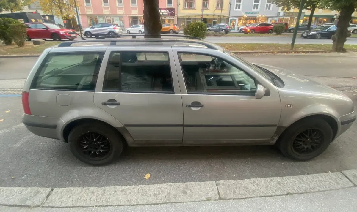 Volkswagen Golf 2006 photo 3