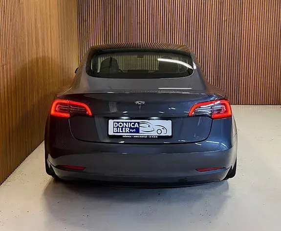Tesla Model 3 2021 photo 5