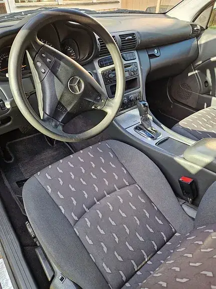 Mercedes-Benz C180 2003 photo 5