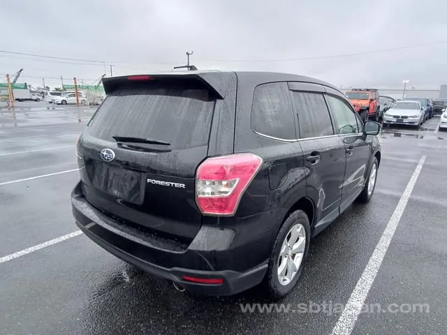 Subaru Forester 2012 photo 4