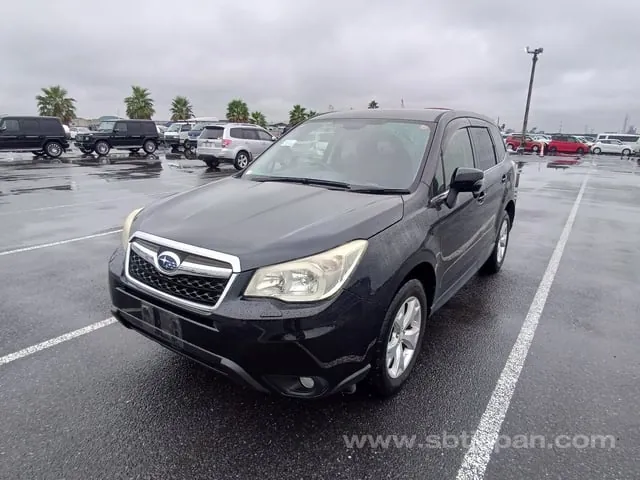 Subaru Forester 2012 photo 2