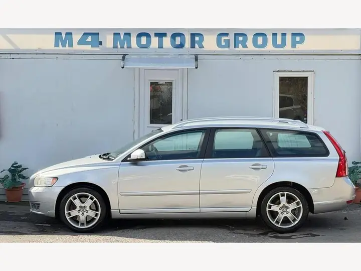 Volvo V50 2009 photo 5