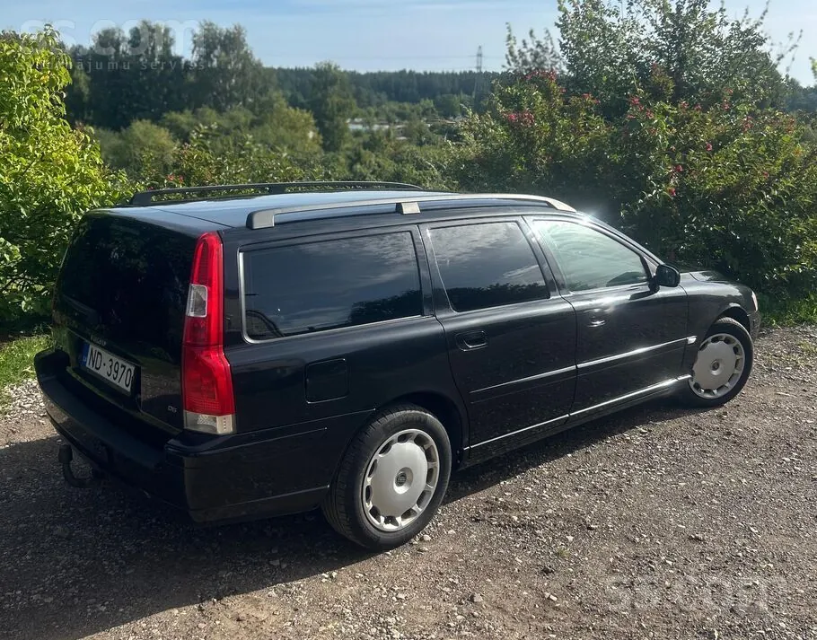 Volvo V70 2004 photo 4
