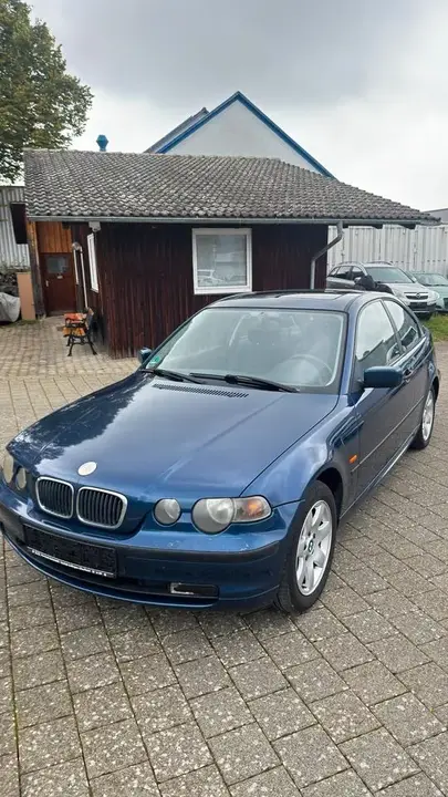 BMW 316Ti