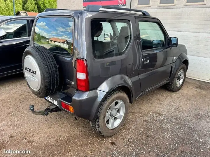 Suzuki Jimny 2014 photo 4