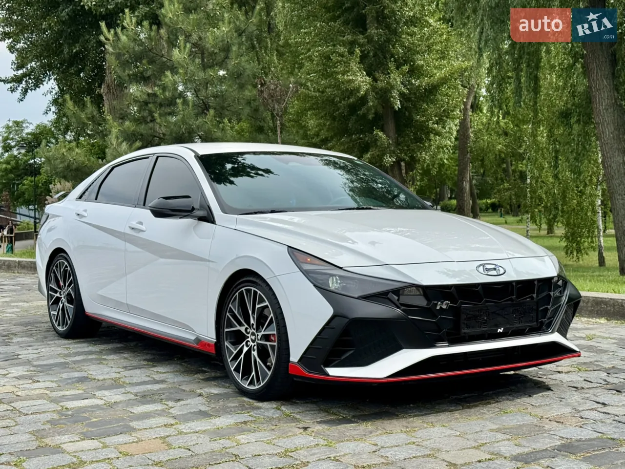 Hyundai Elantra 2023 photo 3