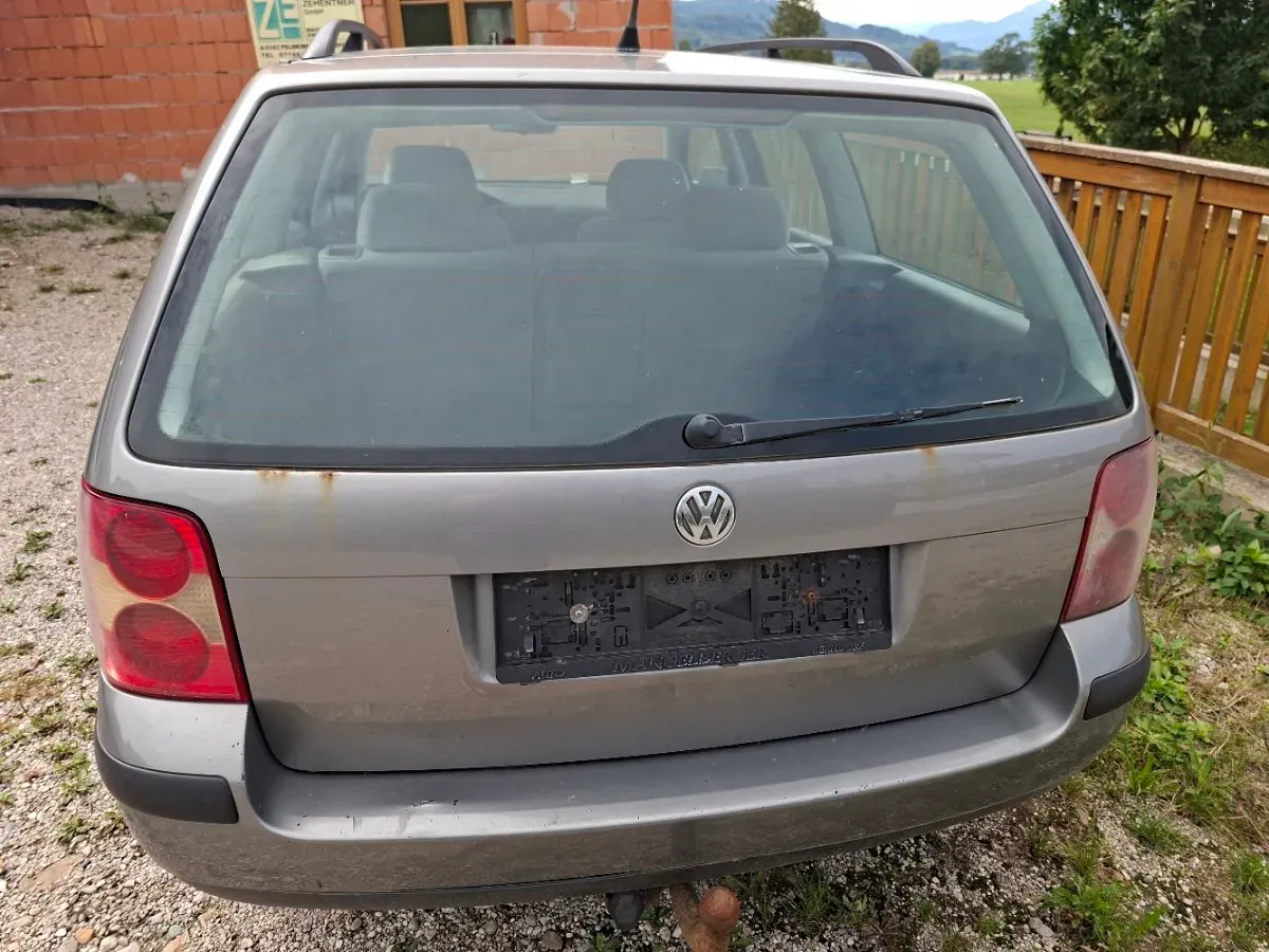 Volkswagen Passat 2003 photo 3