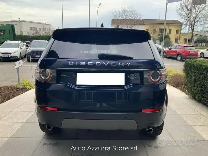 Land Rover Discovery Sport 2017 photo 4