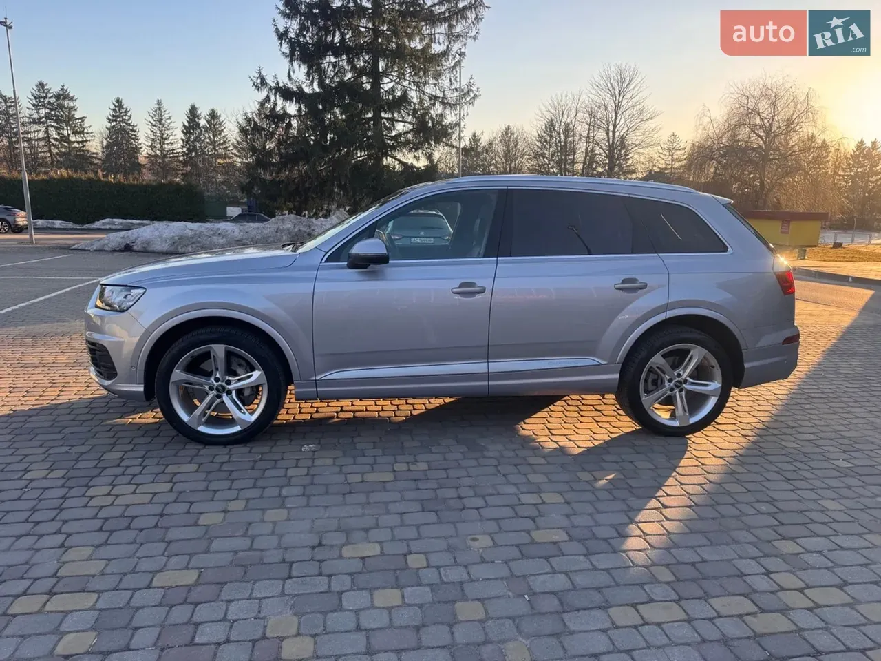Audi Q7 2019 photo 4