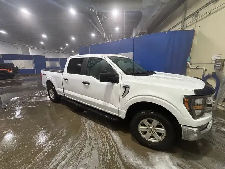 Ford F-150 2023 photo 2