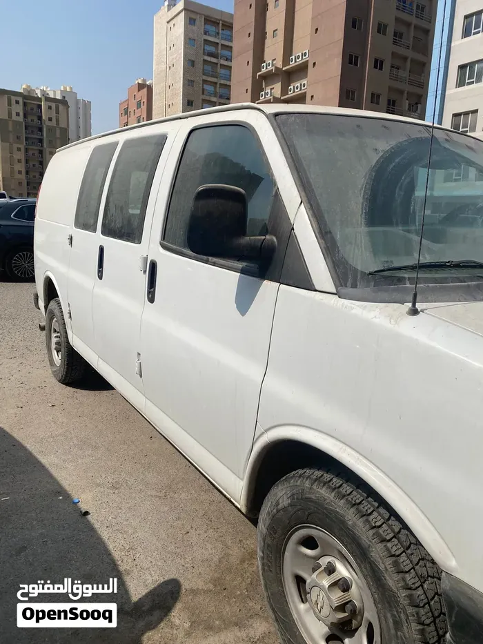 Chevrolet Astro 2017 photo 2