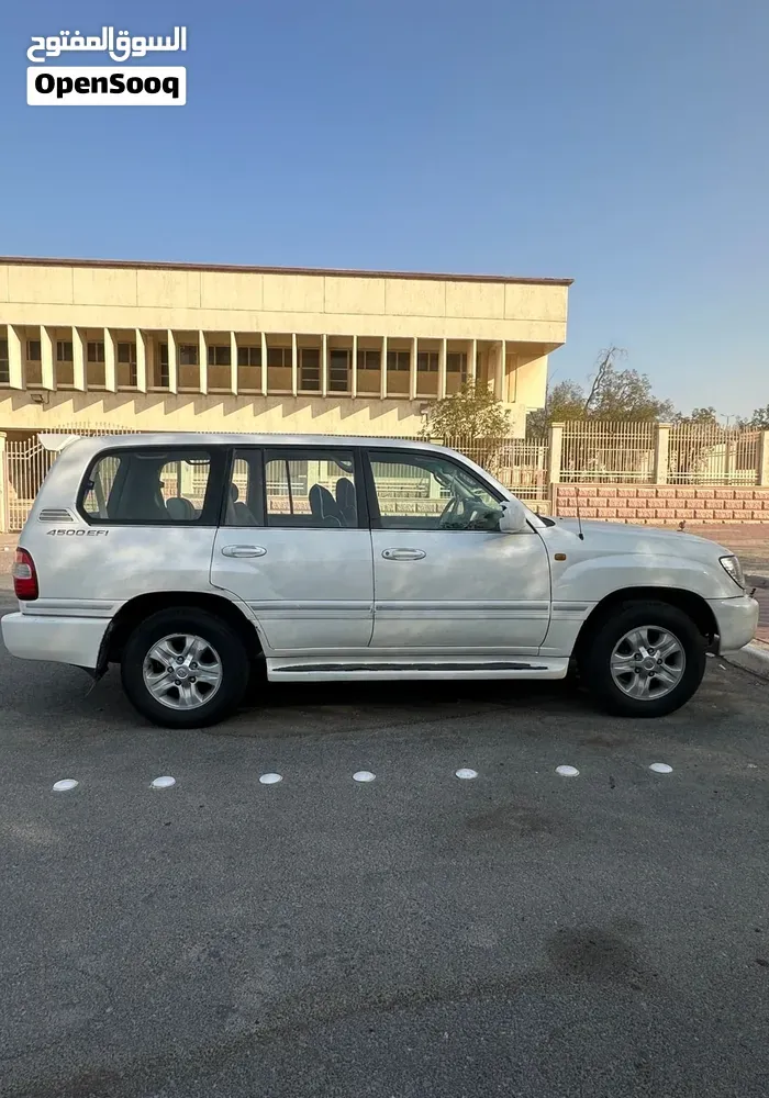 Toyota Land Cruiser 2006 photo 3