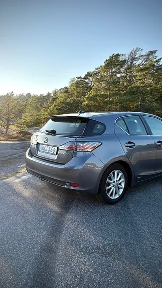 Lexus Ct200H 2013 photo 2