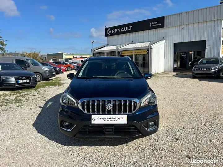 Suzuki S-Cross