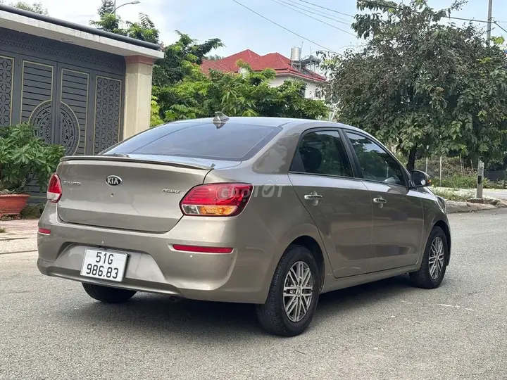 Kia Soluto 2019 photo 5
