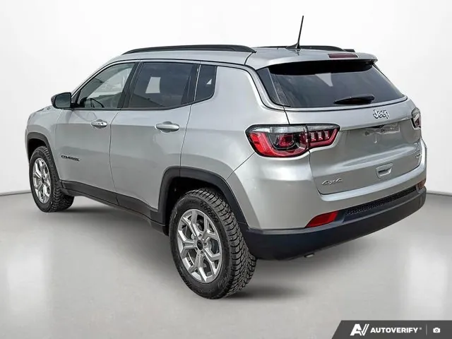 Jeep Compass 2025 photo 4