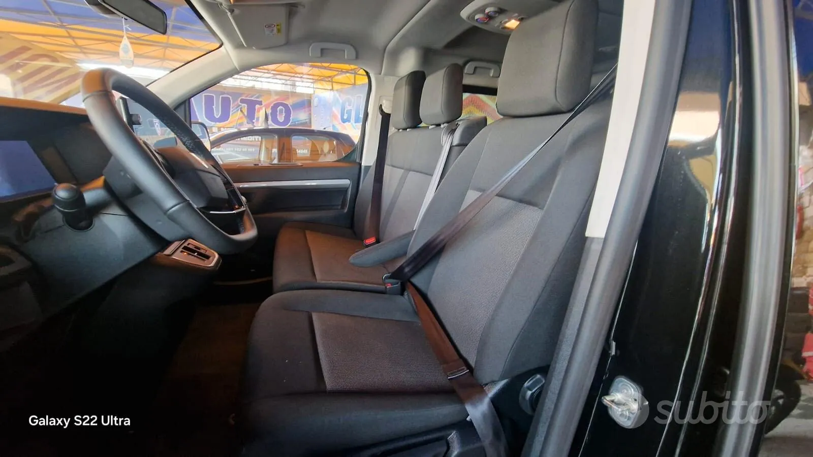 Peugeot Traveller 2025 photo 3