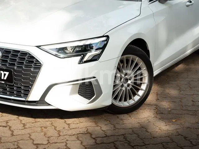 Audi A3 2023 photo 2