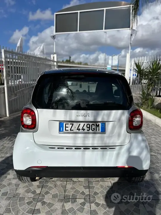 Smart Fortwo 2015 photo 5