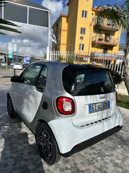 Smart Fortwo 2015 photo 4