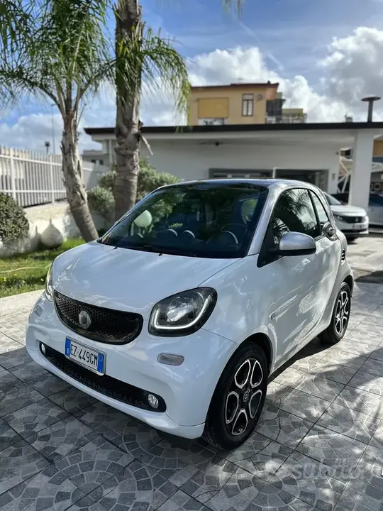 Smart Fortwo 2015 photo 3