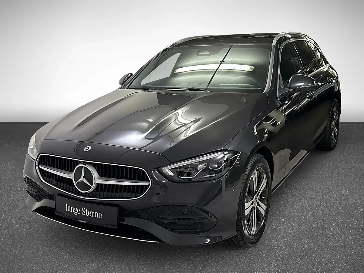 Mercedes-Benz C-Class 2025 photo 2
