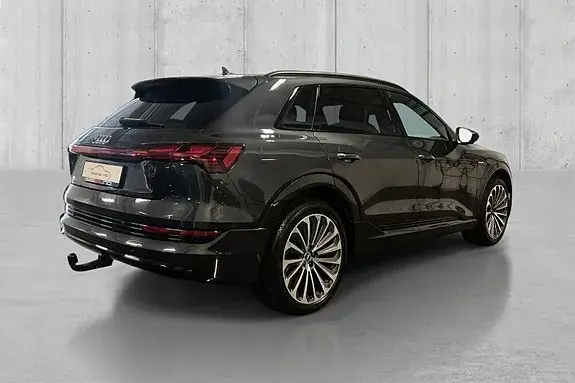 Audi E-Tron 2022 photo 3