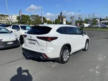 Toyota Highlander 2026 photo 3
