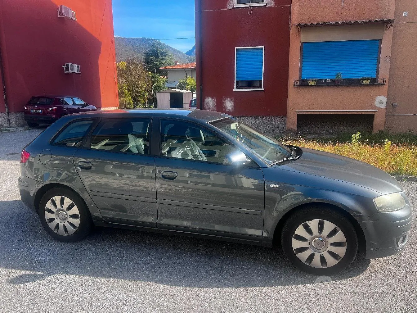 Audi A3 2005 photo 2
