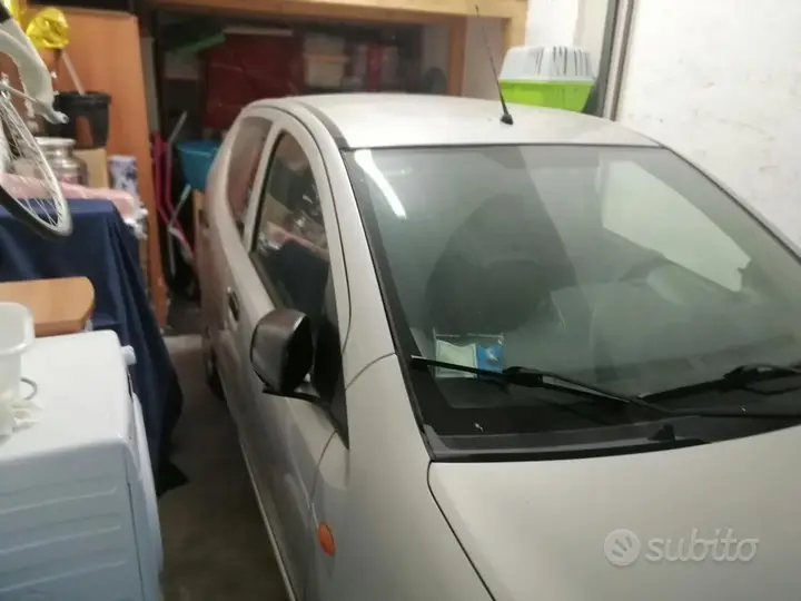 Suzuki Alto 2011 photo 2