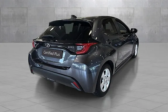 Toyota Yaris 2024 photo 5