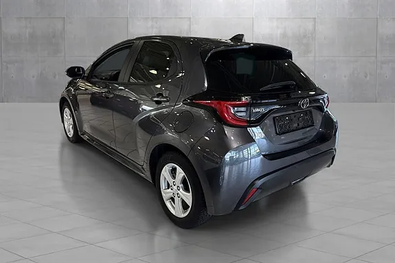 Toyota Yaris 2024 photo 3