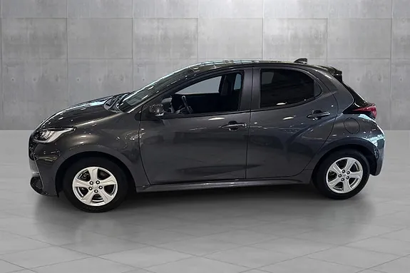 Toyota Yaris 2024 photo 2