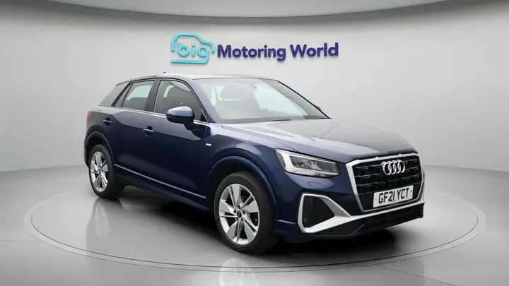 Audi Q2 2021 photo 2