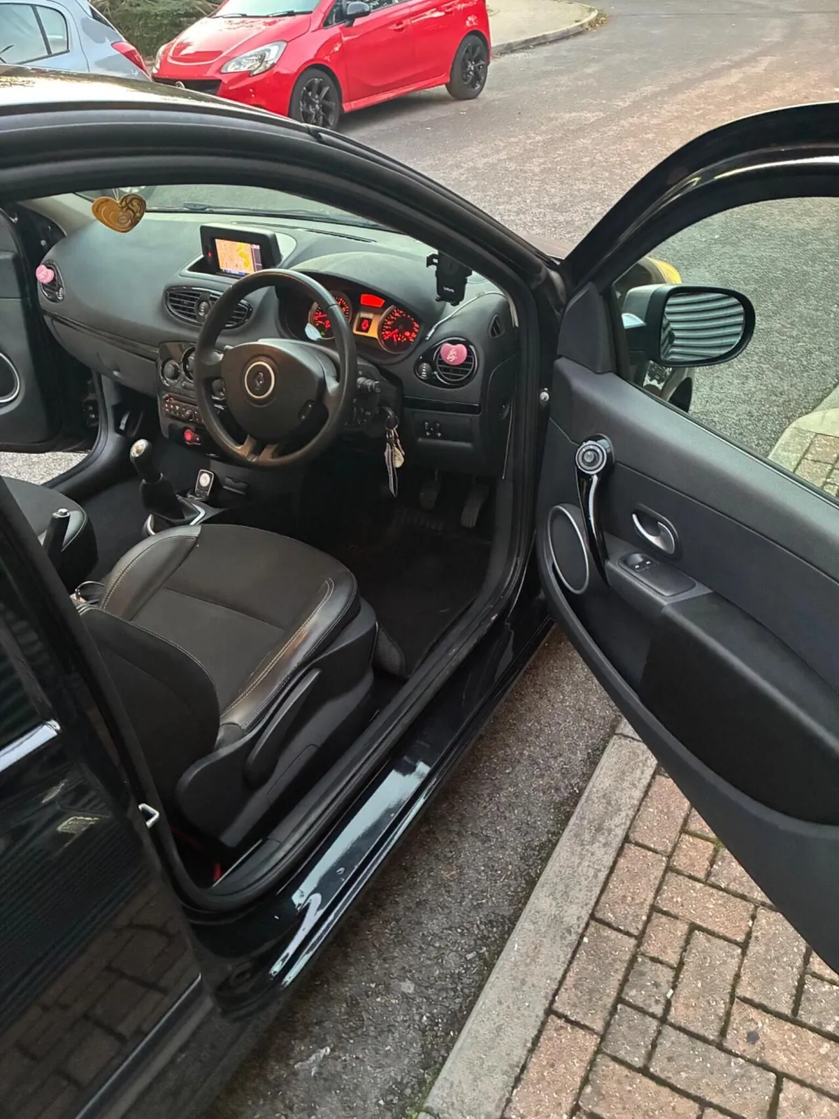 Renault Clio 2012 photo 5