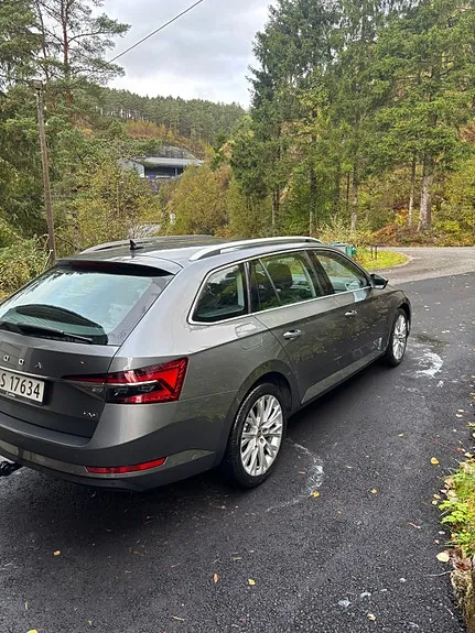 Skoda Superb 2023 photo 5